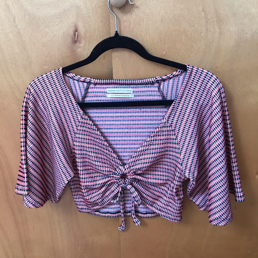 Plunging Front-Tie Crop Top UO
